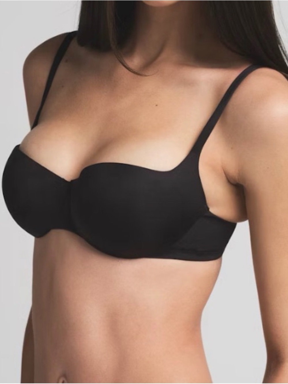 SKIMS Black Seamless Underwire Bra